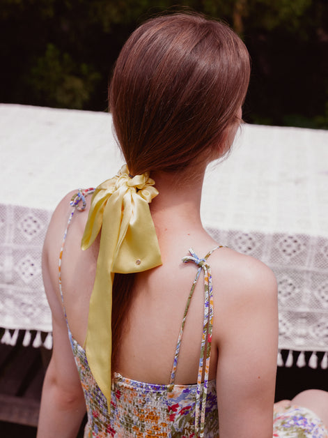 Buttercup Mulberry Silk Romantic Bow