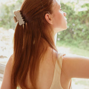 Cloudline Medium Hair Claw in Moonstone