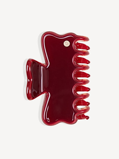 Cloudline Medium Hair Claw in Cherry Wine