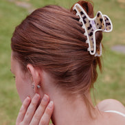 Halo Claw in Ivory Tortoise