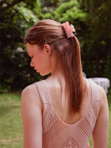 Cloudline Medium Hair Claw in Ballet Pink
