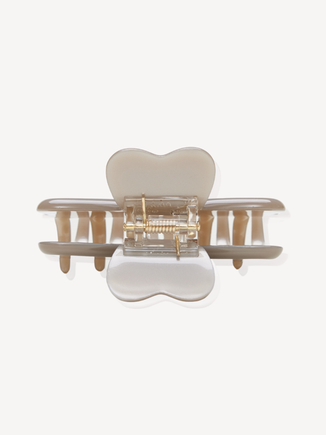 Cloudline Medium Hair Claw in Moonstone