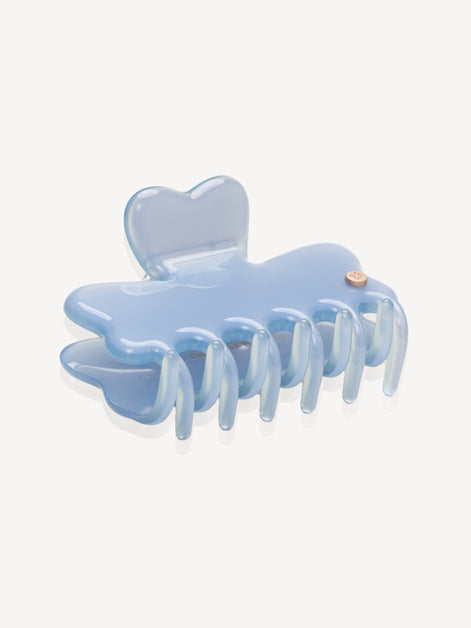 Cloudline Medium Hair Claw in Morning Sky